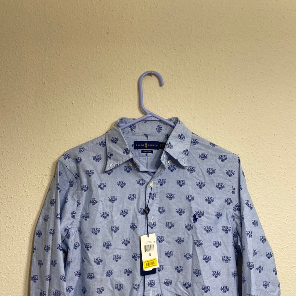 Brand New with tags Ralph Lauren size Sm long sleeve button Down!